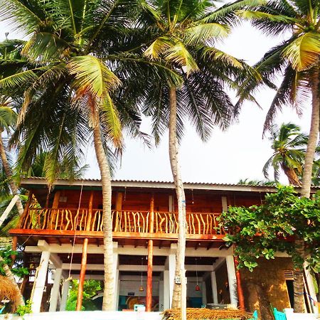 Reggae Zone Beach Resort Tangalle Zewnętrze zdjęcie